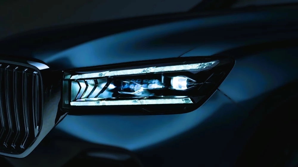 geely monjaro кроссовер фара