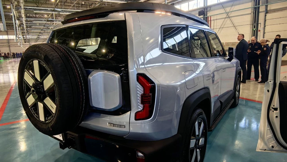 два deepal в россии deepal g318 автотор внедорожник сбоку сзади серебряный