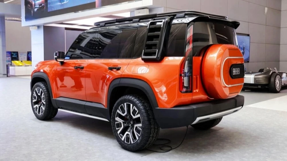 кроссовер geely galaxy cruiser сбоку сзади