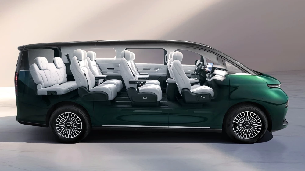 Geely Galaxy V900 салон интерьер 8 мест