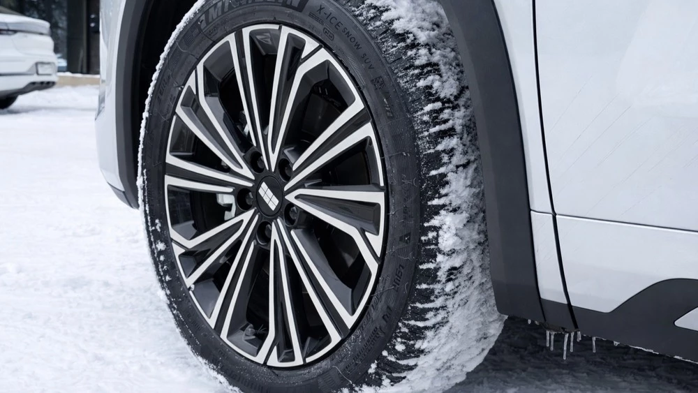 Geely Galaxy EX5 EM-i в Казахстане тест обзор колесные диски