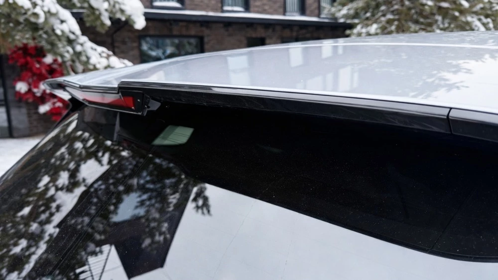 Geely Galaxy EX5 EM-i в Казахстане тест обзор спойлер