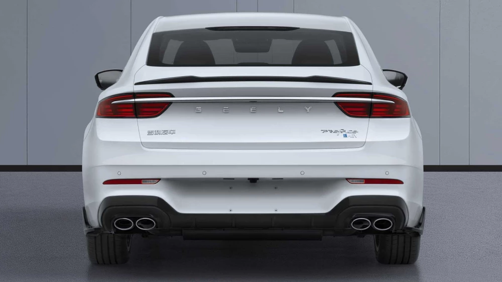 Geely планирует выпустить пять классических гибридов в 2026 году preface i-hev сзади белый седан