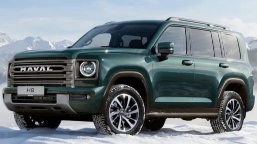 Внедорожник Haval H9 2026 модельного года сбоку спереди