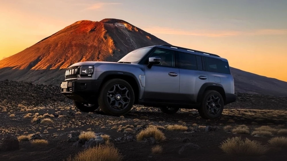 jetour t2 traveller удлиненный кузов сбоку спереди 7 мест