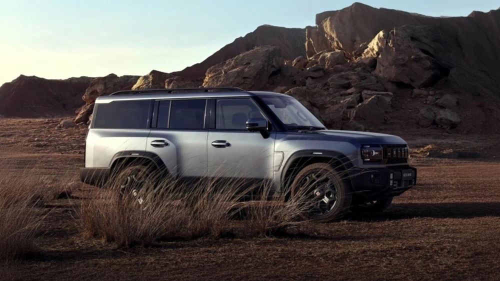 jetour t2 traveller удлиненный кузов сбоку спереди 7 мест