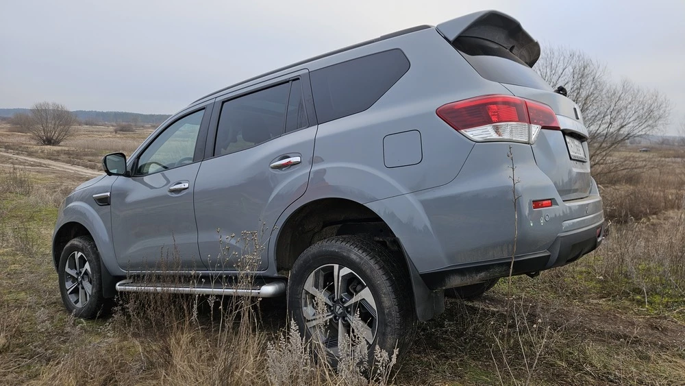 Oting Paladin тест сзади сбоку полный привод подвеска вывешивание