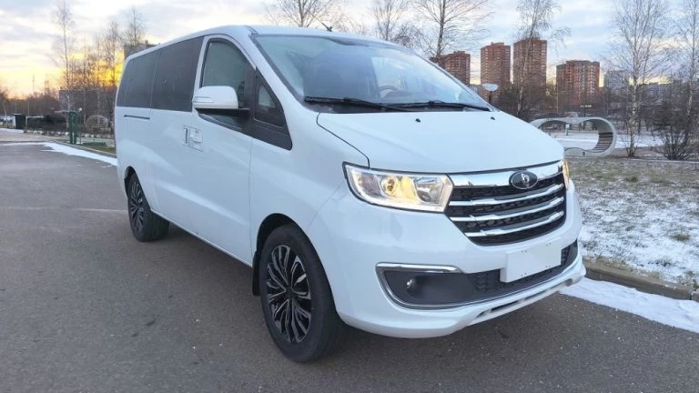 Sollers SF1 минивэн пассажирский сбоку спереди предзаказы