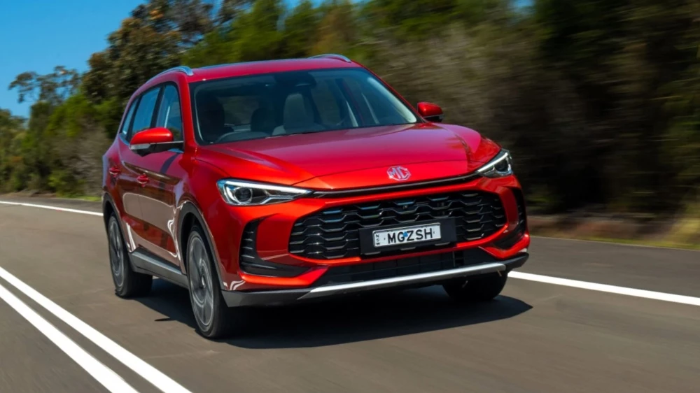 mg zs спереди сбоку