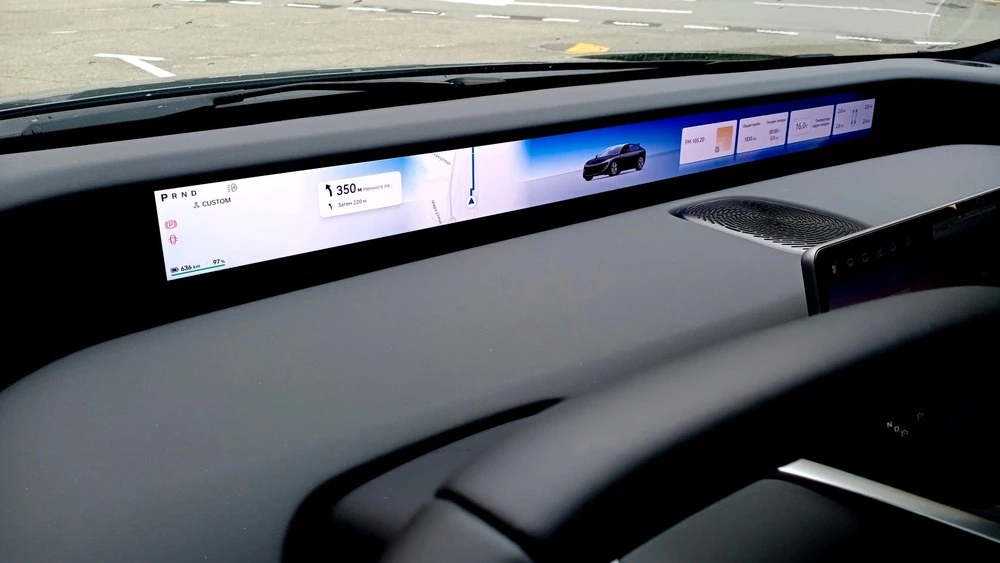 Avatr 12 тест салон интерьер панель приборов