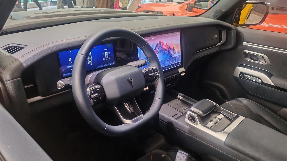 Компания Changan планирует значительно расширить модельный ряд в России в 2026 году deepal g318 салон черный