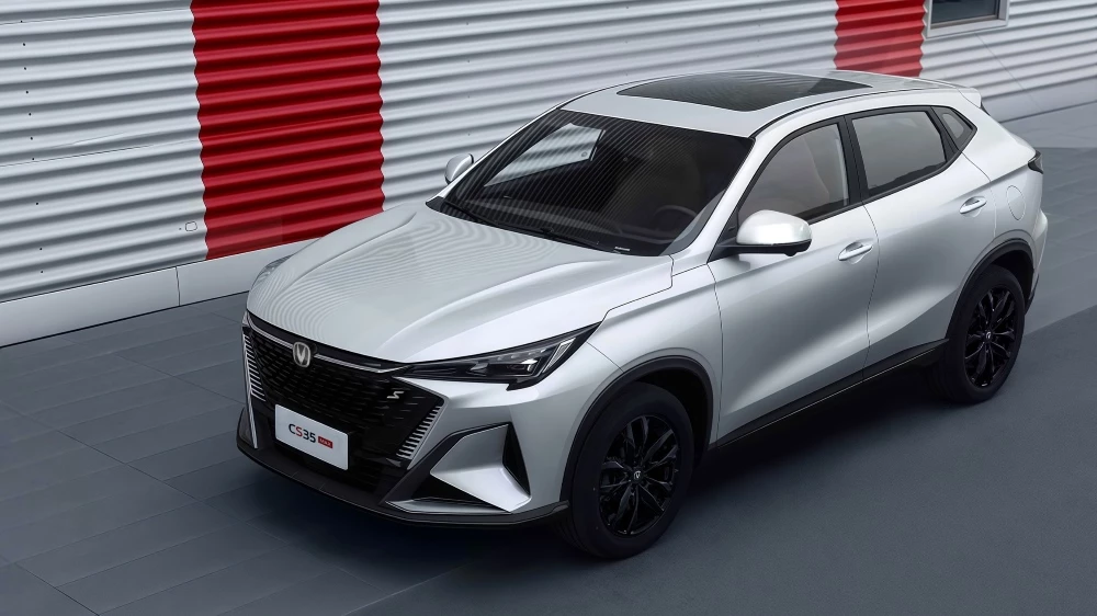 changan cs35 max сбоку спереди