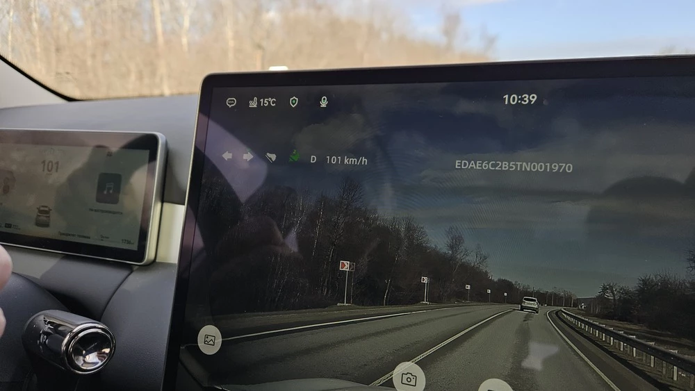 evolute i-space тест салон интерьер мультимедиа медиасистема встроенный видеорегистратор