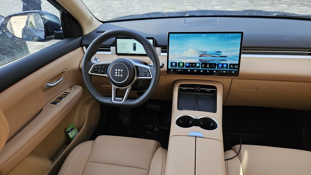 evolute i-space тест салон интерьер