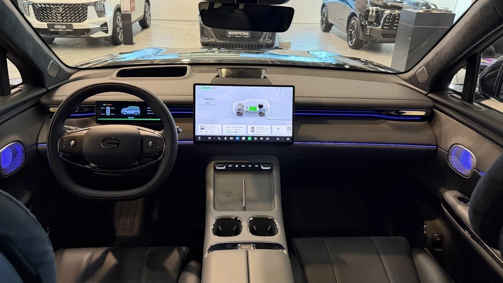 GAC S7 у дилера в автосалоне салон интерьер