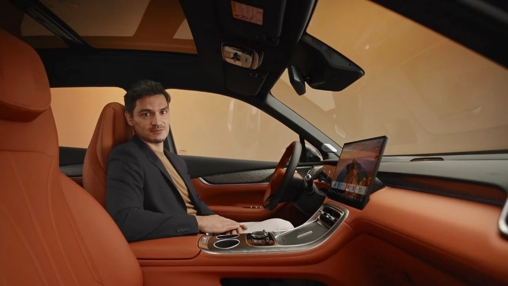 Geely Galaxy M7 салон интерьер презентация