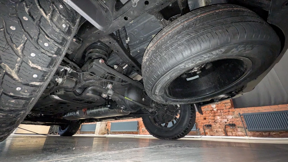 haval h9 обновленный 2026 презентация днище подвеска запасное колесо