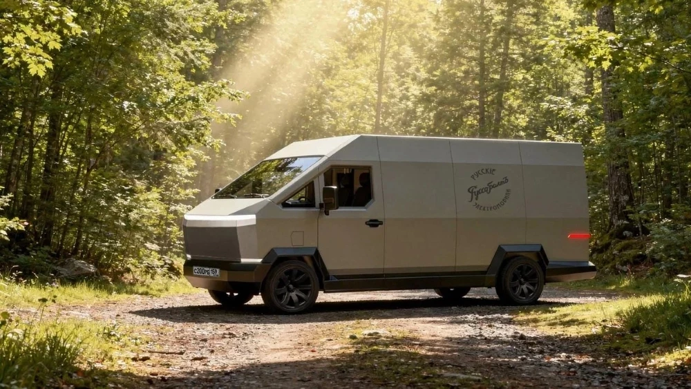 «Руссо-Балт» Ф200 сбоку спереди в лесу