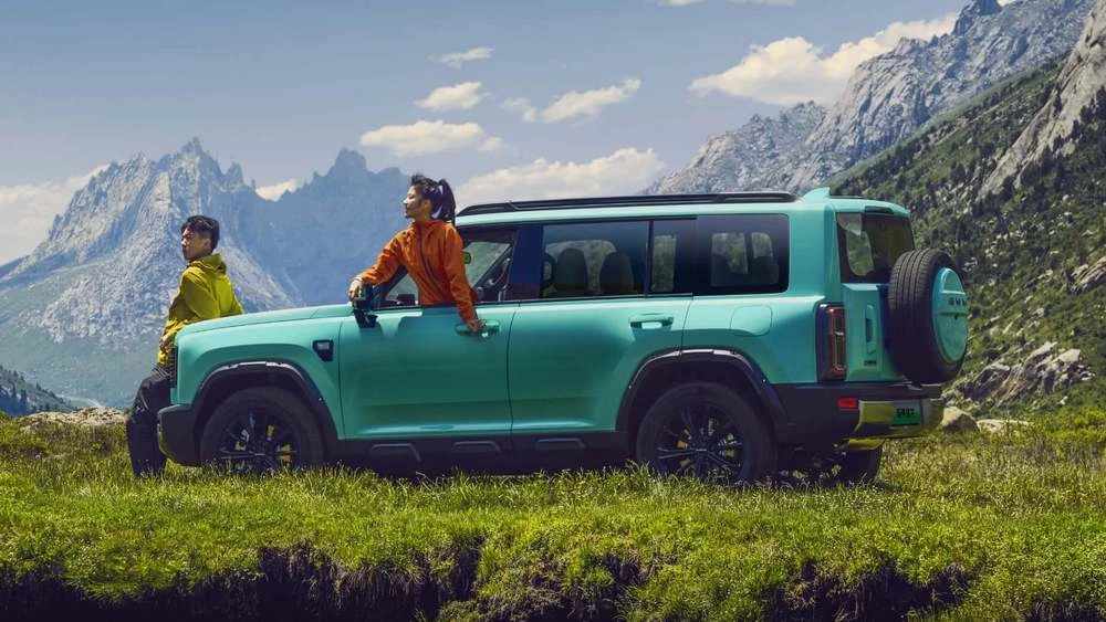 Haval Raptor сбоку