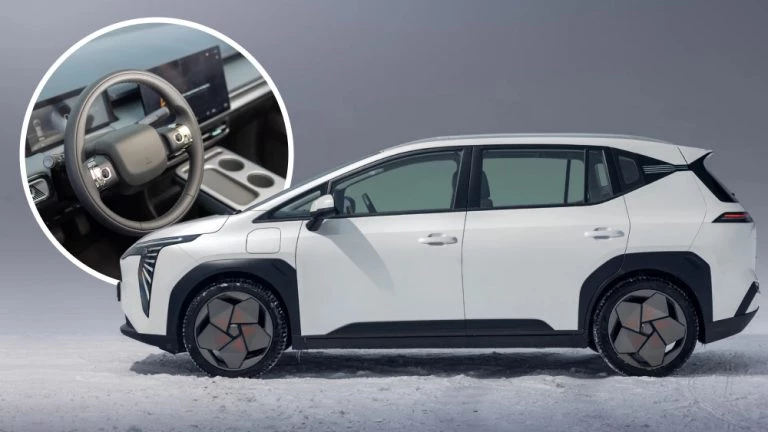 Электромобиль от «Яндекса» и GAC протестировали в России umo 5 gac aion y plus сбоку белый салон