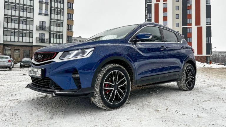 Belgee X50 сбоку спереди