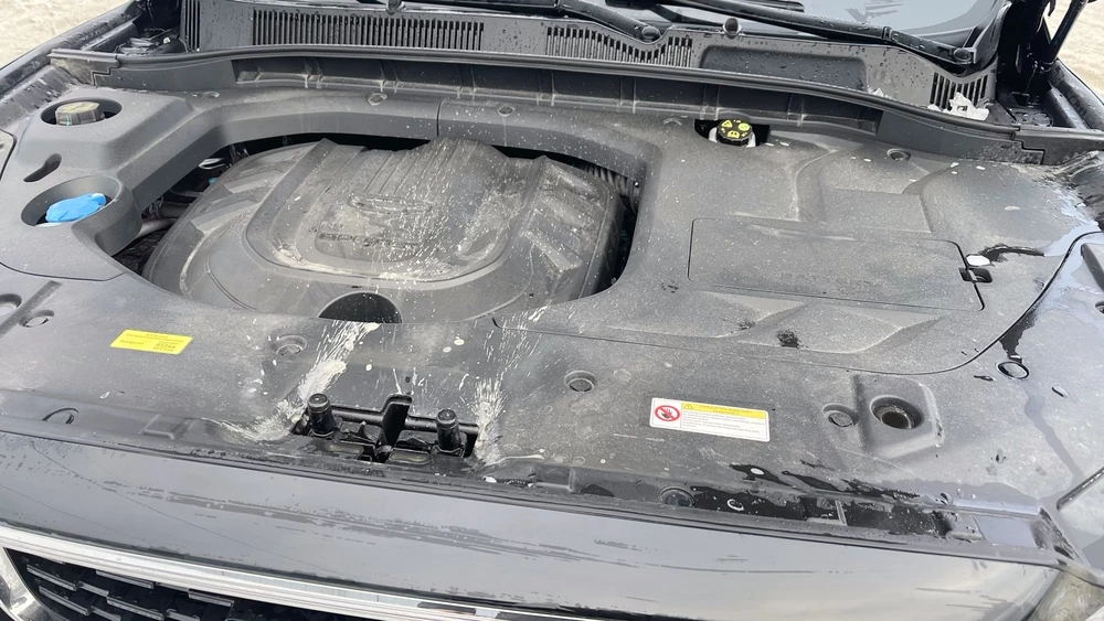 Belgee X70 тест владение мотор двигатель открыт капот