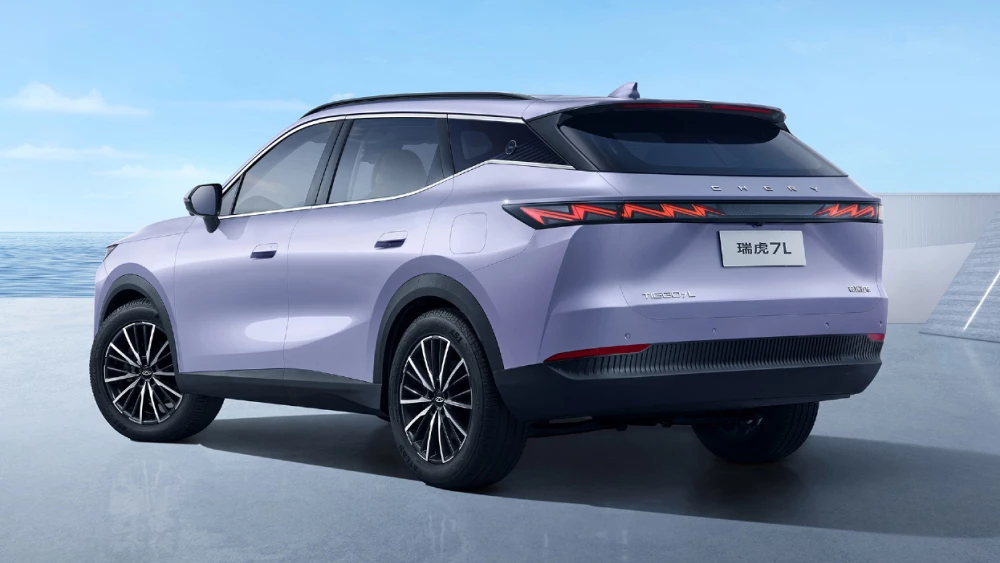 Новый Chery Tiggo 7L приготовили к старту продаж в Китае omoda c7 сбоку сзади сиреневый