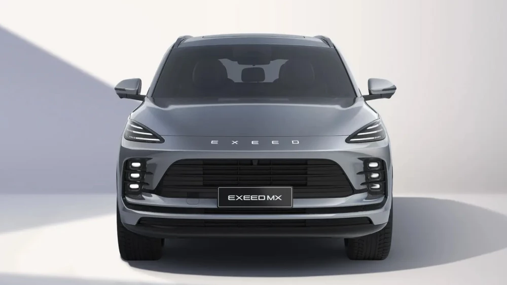 Новый кроссовер Exeed MX может появиться в России спереди бензиновый серый