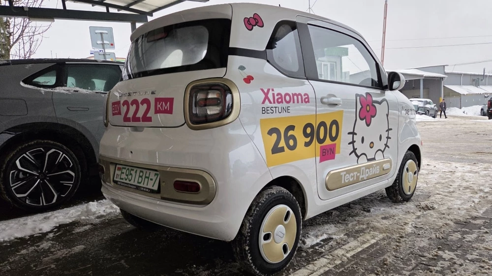 FAW Bestune Xiaoma Pony в Беларуси сбоку сзади