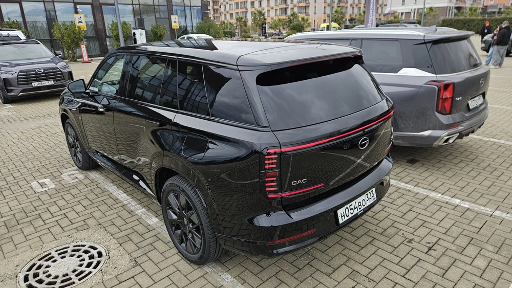 GAC S7 тест сбоку сзади