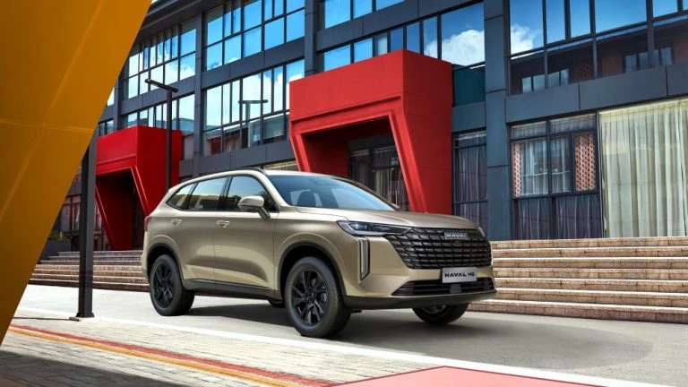 HAVAL H6 в казахстане сбоку спереди