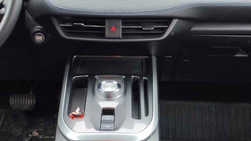 Haval Jolion салон интерьер селектор тоннель