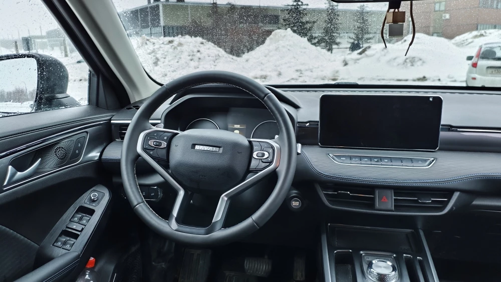 Интерьер салон Haval Jolion для России