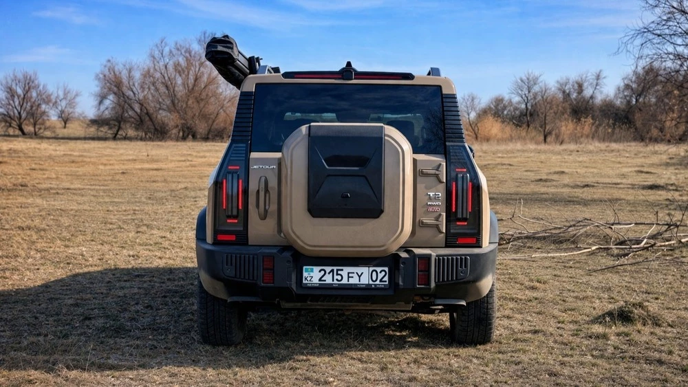 Jetour T2 в Казахстане тест сзади