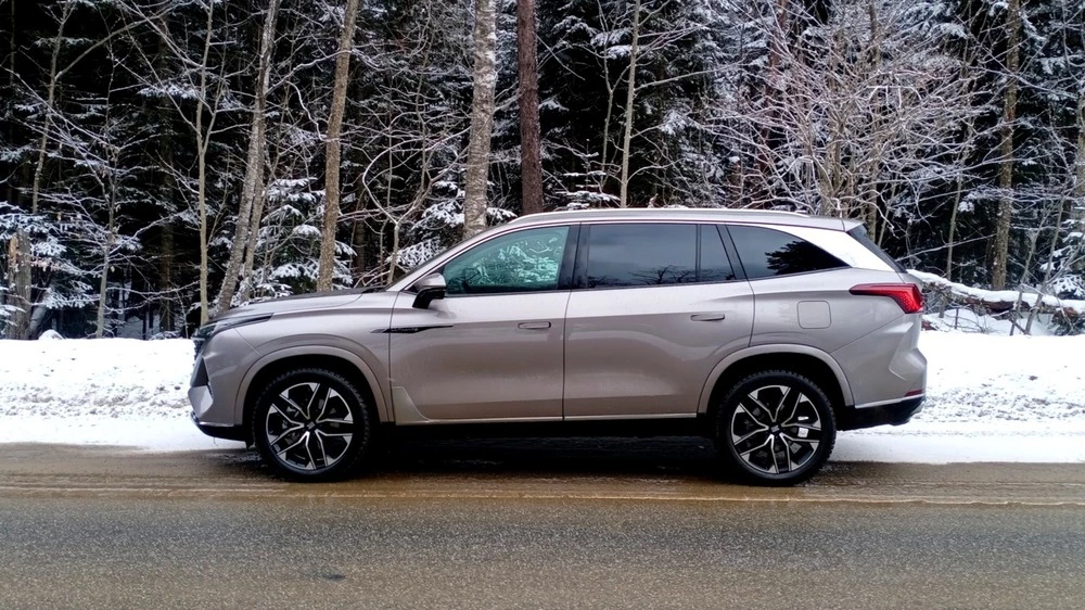 Москвич М90 тест сбоку