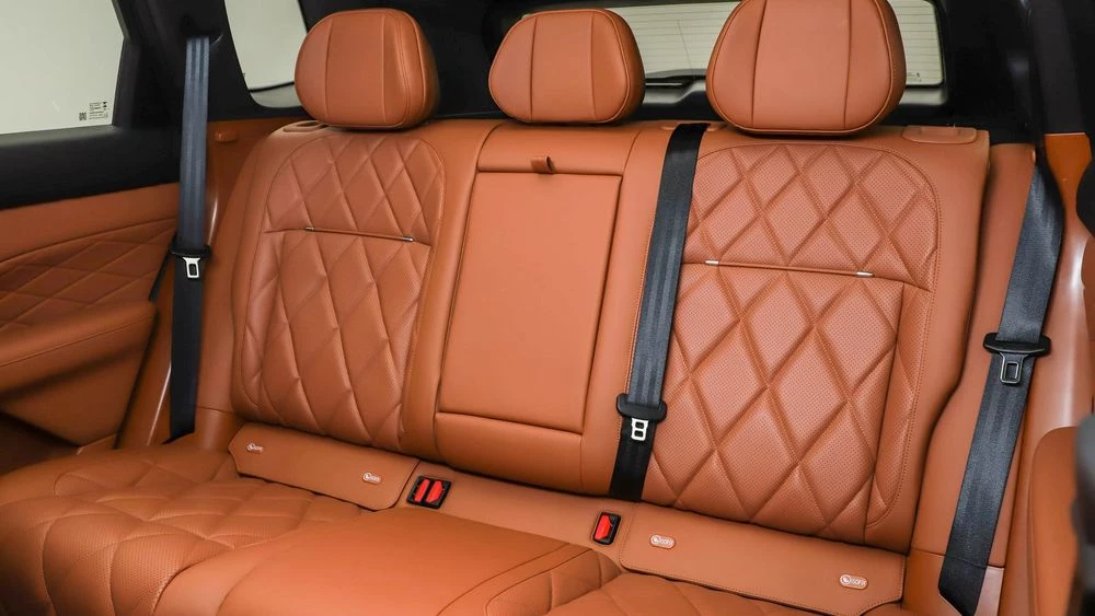 Обновленный кроссовер Chery Tiggo 9 салон интерьер второй ряд сиденья