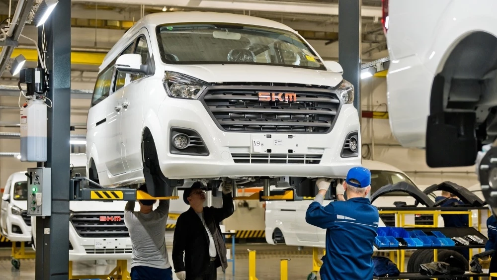 SKM M7 на конвейере АвтоВАЗа минивэн