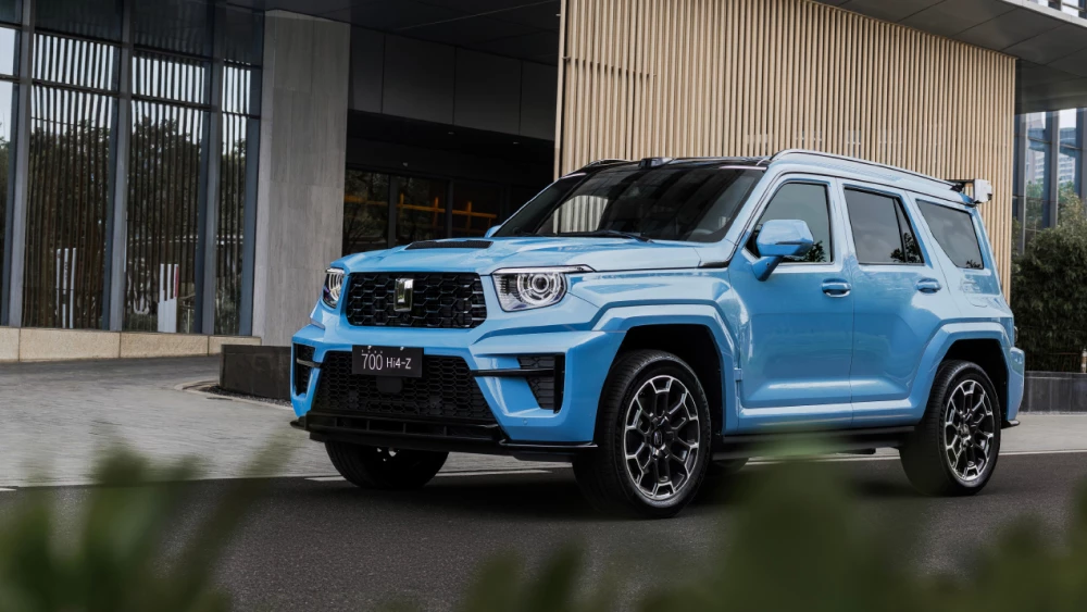 Обновленный Tank 700 стало возможно заказать в Китае сбоку спереди голубой hi4-z