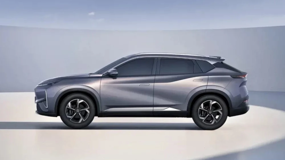 dongfeng aeolus l7 сбоку обновленный 2026