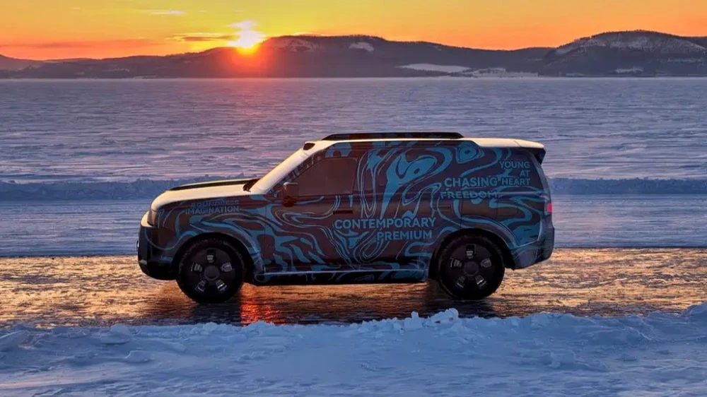 freelander кроссовер concept сбоку