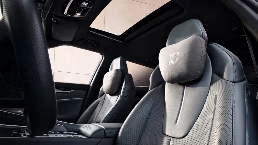 кроссовер geely cityray 10th anniversary интерьер салон