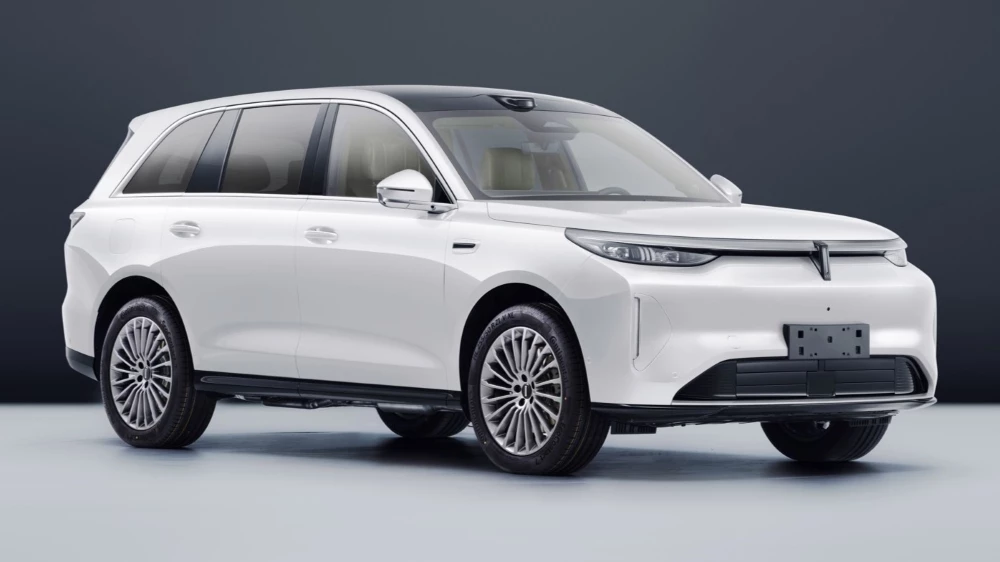 gwm wey v8x сбоку спереди