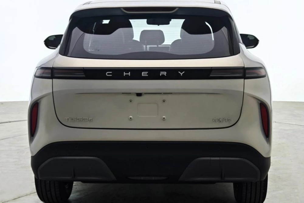 chery tiggo 5 2026 сзади кроссовер