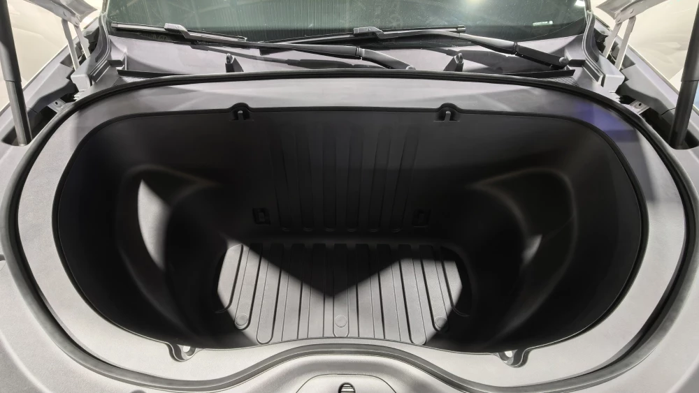 пекинский автосалон в пекине 2026 кроссовер byd datang great tang электрический сбоку спереди красный передний багажник