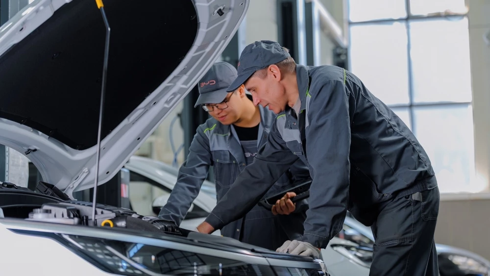 Сервисное обслуживание в дилерском центре BYD Turan Казахстан