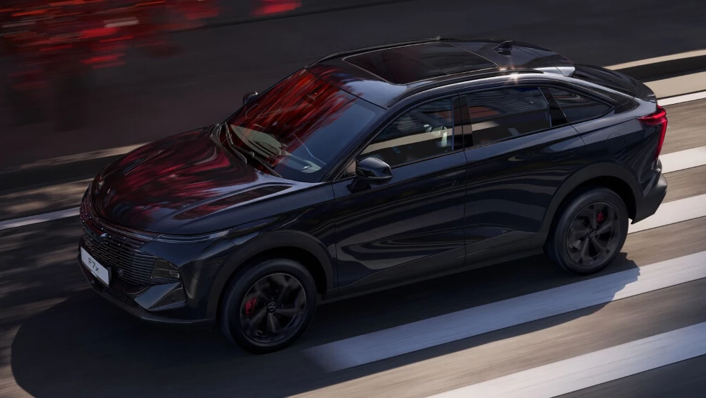 Цены обновленного Haval F7x назвали в России купе кроссовер сбоку спереди сверху черный