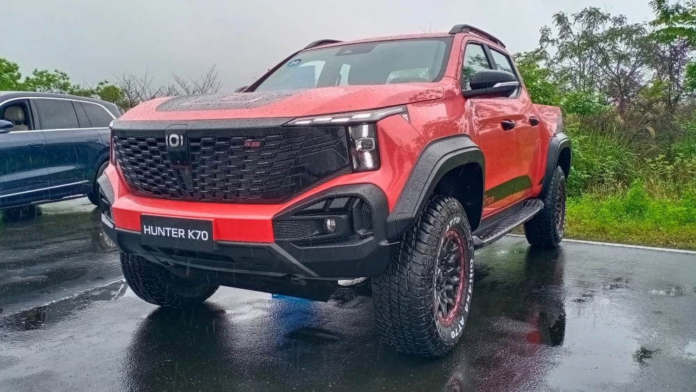 Пикап Changan Hunter K70 спереди сбоку