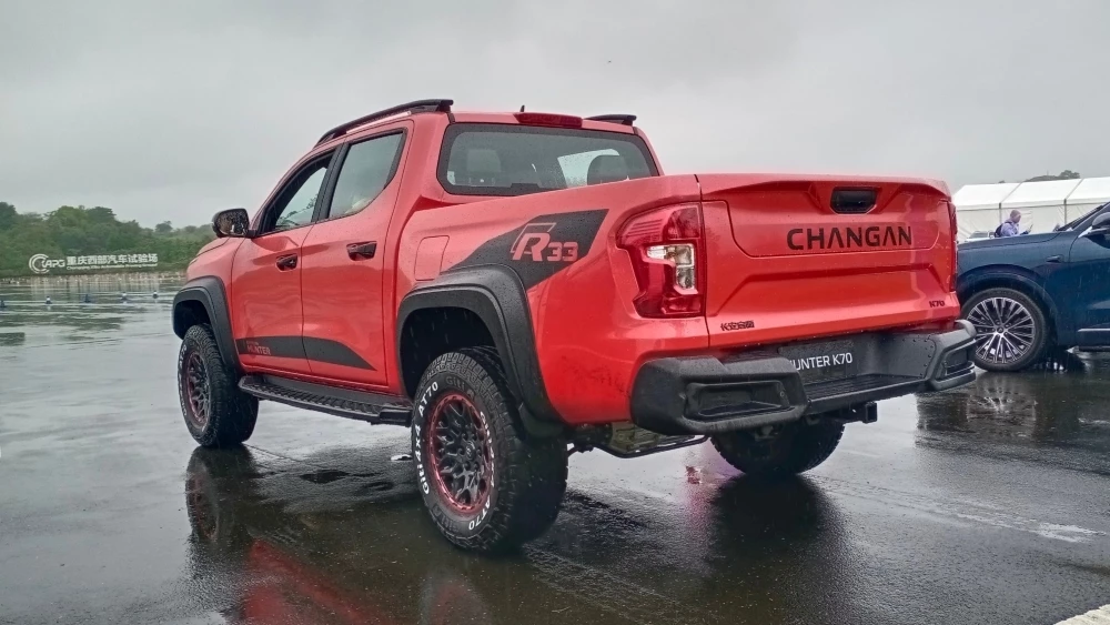 Пикап Changan Hunter K70 сзади сбоку