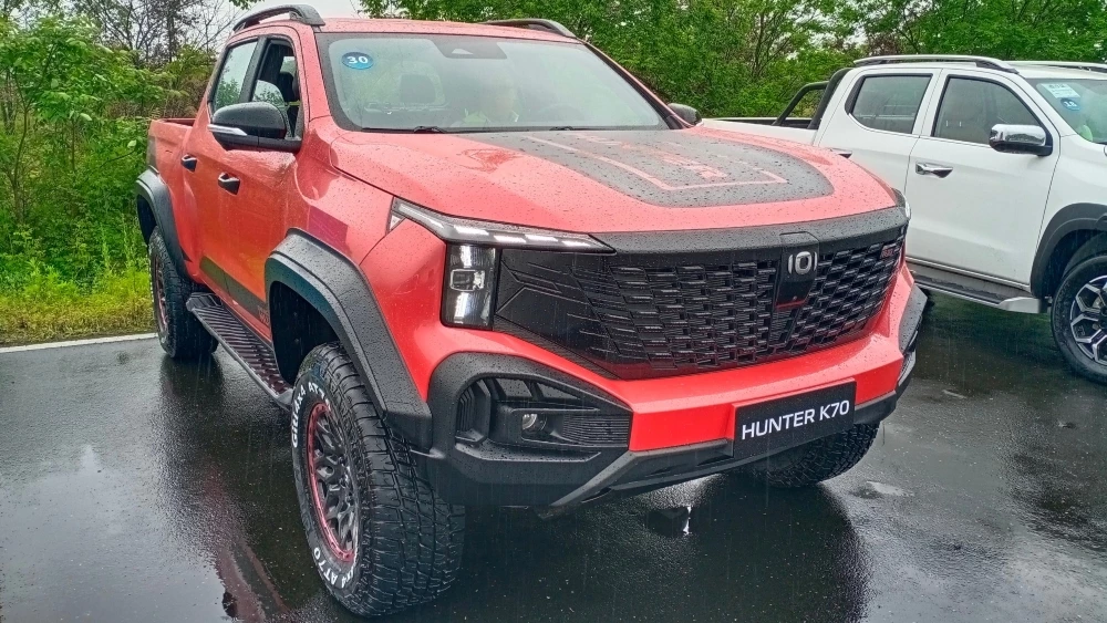 Пикап Changan Hunter K70 спереди сбоку