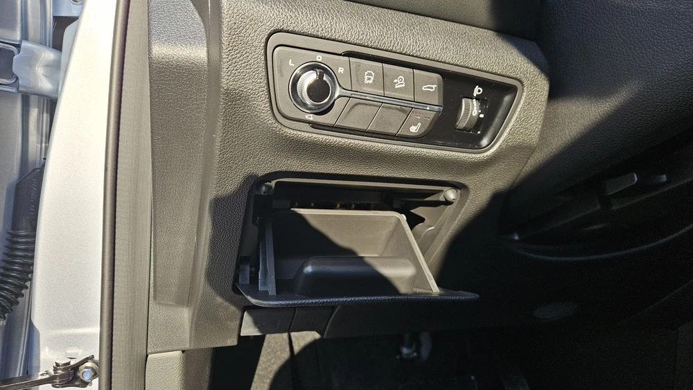 Кроссоверы Changan CS75 Pro салон интерьер